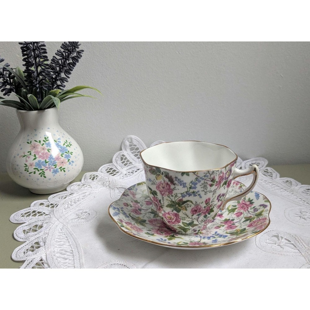 Rosina Bone China Teacup and Saucer Set,‎ Made in England, Floral Chintz Tea Cup